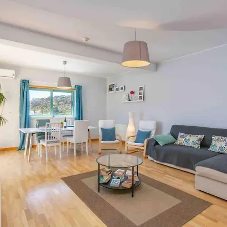 Admirable 1 Bedroom Marina View Apt. * 阿尔布费拉